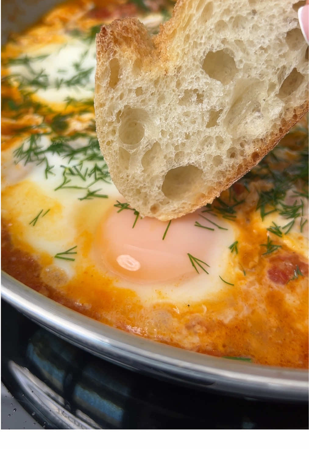 It’s not menemen, but a worthy rival! 😍 3 ingredients, legendary in just 5 minutes…