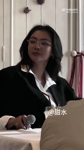 boss lady.🫠🌻💛 #faye #fayeperayamalisorn #fayemalisorn #fayeperaya #faye_malisorn #faye_peraya 