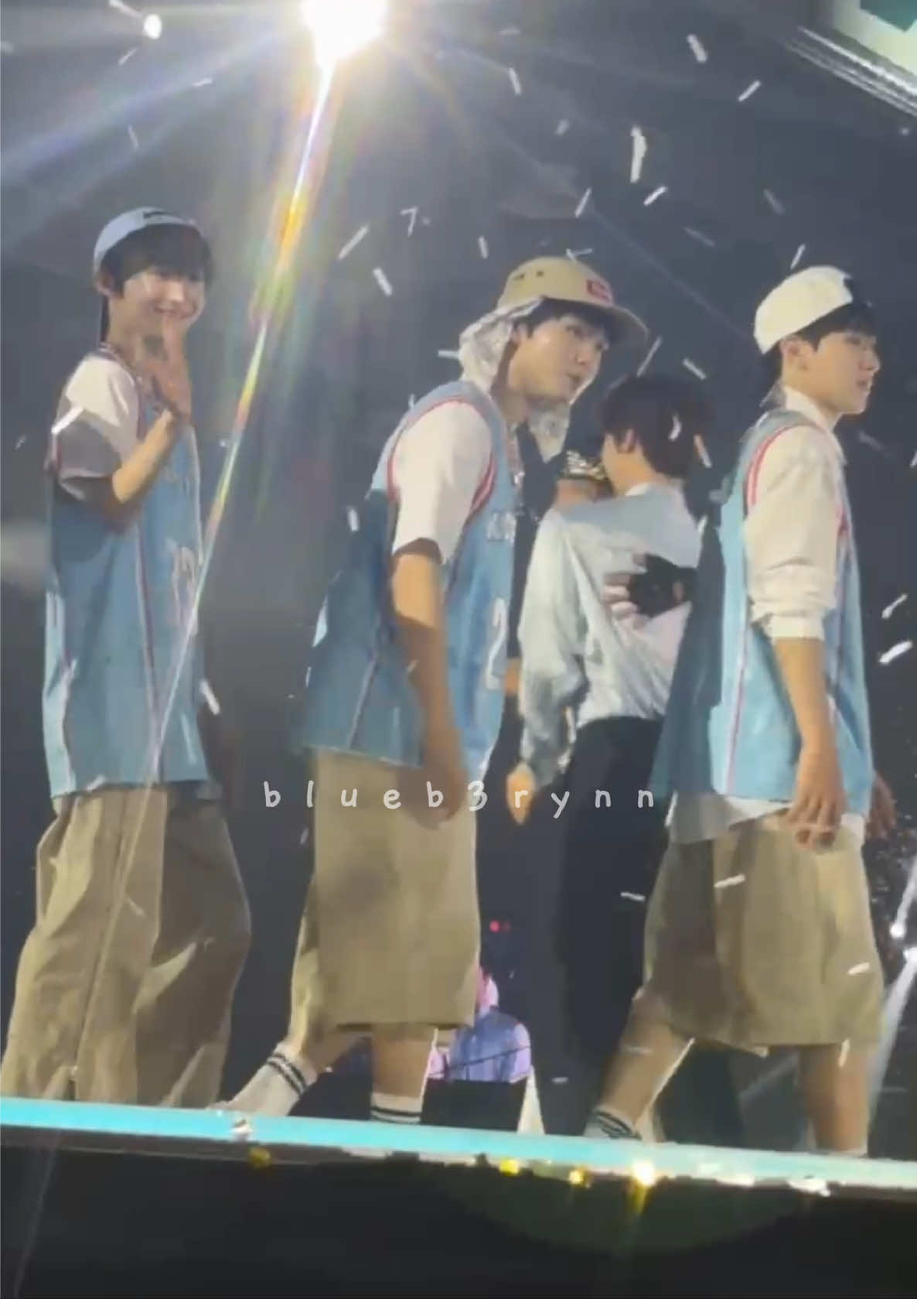 250727 kickflip sbs gayo daejeon summer 2025 🫶🏻 #kickflip #킥플립 #kyehoon #amaru #donghwa #juwang #minje #keiju #donghyeon #sbsgayodaejeonsummer2025 #gayodaejeon2025 #kpop #kpopfyp #fyp 