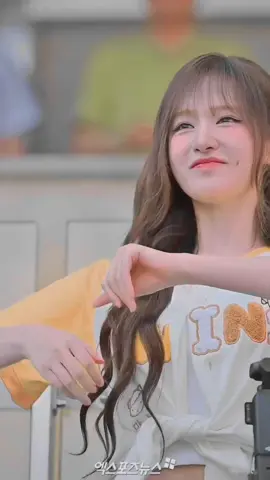 pap random liz🥰#liziveedit #korean #ive #wonyoungive #lewatberanda #foryoupage #fyp 
