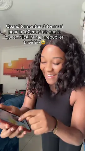 Il est jaloux ou quoi? 😭😭😭😭 #nickiminaj #nickiminajchallenge #pregnant #tiktokcameroun🇨🇲 #pourtoi #samiramvessah #grossesse #fyp #doualacameroun🇨🇲 #enceinte 