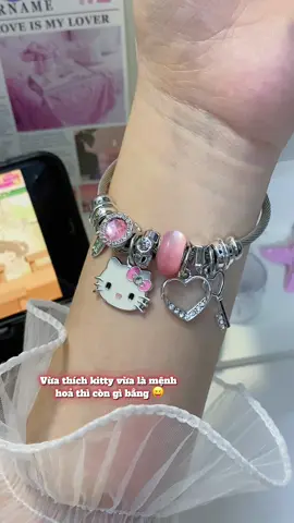 Tui iu màu hồng và iu kitty #trangsuc #vongtay 
