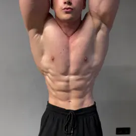 Программы тренировок, питание и введение в тгк: cursedbodya | #posing #pump #bodybuilding #motivation #aesthetic #recommendations 