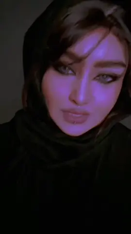 عالمي حيران از تيغ دوابروى علي #مولا_علی #ايليا 