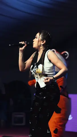 BEBY ACHA Onstage#fypforyou #FH #fyppppppppppppppppppppppp 