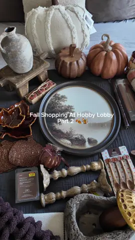Pt.2 Fall Shopping At Hobby Lobby 🍂 I can’t wait to start decorating my apartment for this fall season 🙈🍂 #fall #hobbylobby #fallshopping #autumn 