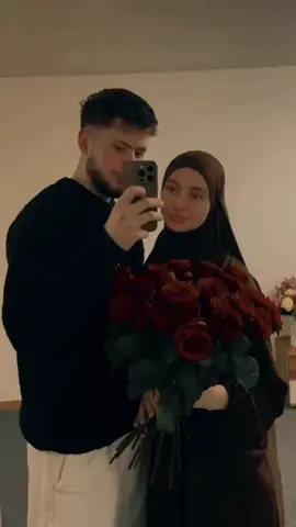 لَمً يَخِيَبً ظُنِيَ بًأخِتٌيَآريَ لَکْ  فُأنِتٌ آلَآمًآنِ لَيَ #الحب_الحلال💍 #اللهم_قلبي_ومافي_قلبي🙏 #اللهم_امين #اللهم_احفظه_بعينك_التي_لا_تنام #اللهم_اجمع_قلوب_العاشقين_بحلالك_ #اللهم_اجمعني_مع_من_احب_بالحلال_يارب🤲 #سأصبرررر__حتى__يعجز__الصبر__من__صبري #اللهم_اجمع_كل_قلبين_ارادا_حلالك❤️💕🌸 