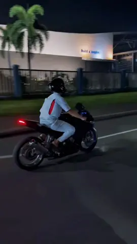 Yo maseeh 🗿#kawasanmm2100 #cbr250rr #cbnyenimaseeee #icikiwir 