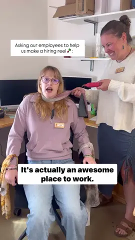 🚨 We’re Hiring! 🚨 And don’t worry, we promise you’ll be well taken care of while you’re here! (No employees were harmed or coerced in the making of this reel—we promise! 😜 Lydia was a willing—and fantastic—participant!) We’re looking for awesome people to join our team at Roaming Root! Starting pay is $15/hr (or $16/hr with relevant experience), plus great benefits like: ✨ PTO accrued immediately ✨ 20% employee discount ✨ SEP retirement plan with 3% company match after 1 year Ready to join the fun? Send your resume to connect@roamingrootak.com. We’d love to hear from you! #Hiring #JoinOurTeam #RoamingRootCellar #SupportSmallBusiness #EmployeeBenefits     