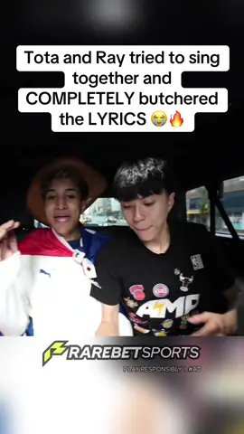 Tota and Ray tried to sing together and COMPLETELY butchered the LYRICS 😭🔥 #fyp #tota #totaclips #ray #rayclips 