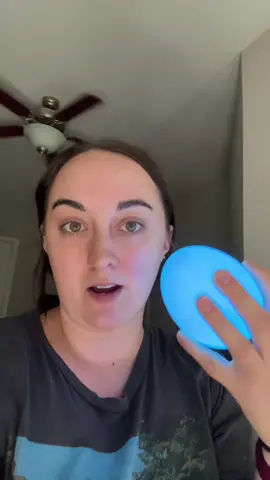 Adding this night light to my list of mom wins! #egglight #nightlight #postpartum #postpartummusthaves #momhack #newmomtips #mommusthaves 