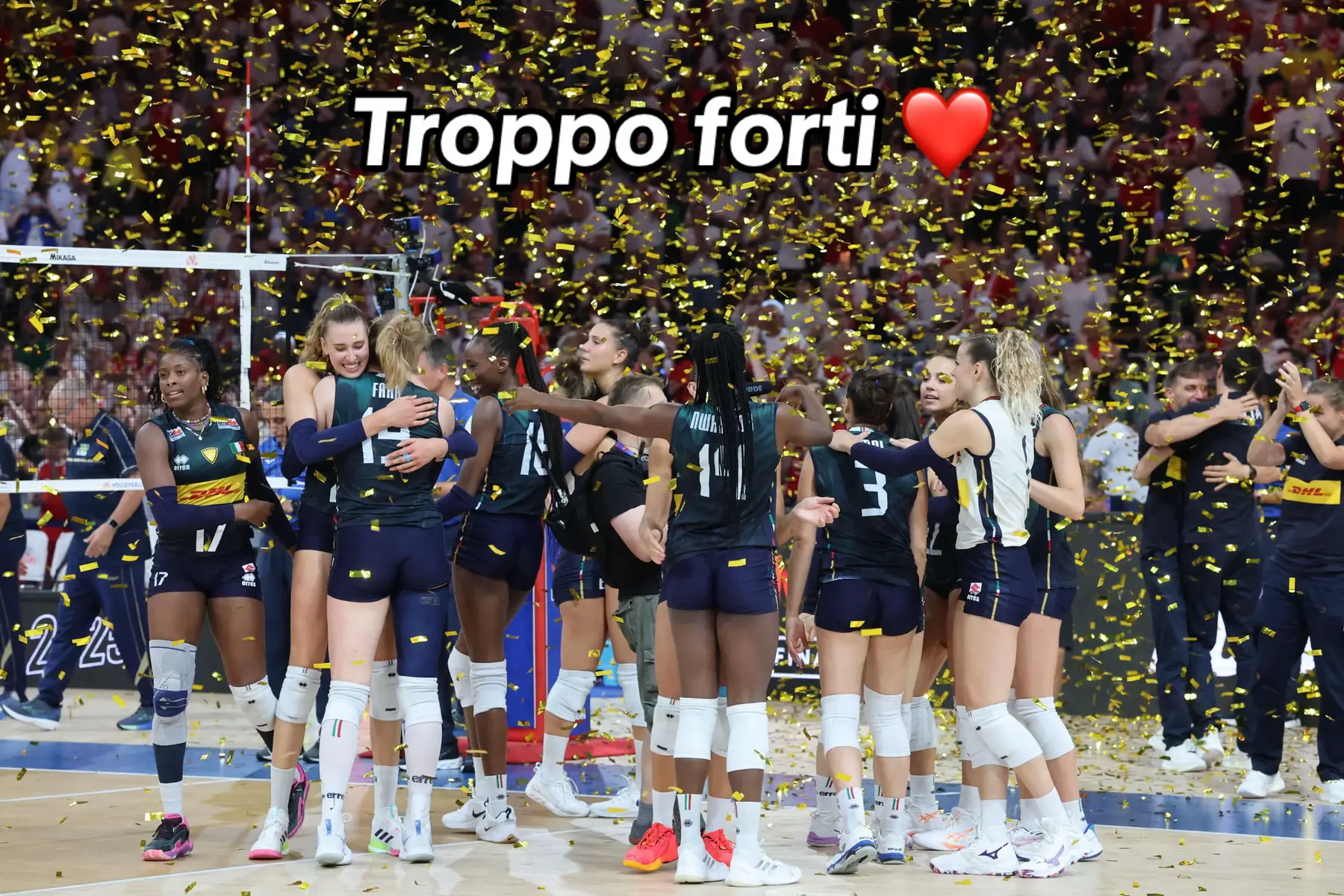 Una nuova pagina di storia per la nazionale di pallavolo che a Lodz conquista la terza Volleyball Nations League in quattro anni battendo in finale 3-1 il Brasile. Fantastiche! 🏐🫶 #pallavolo 