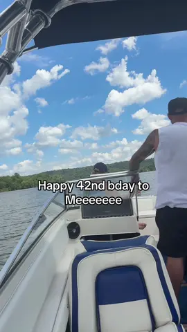 #birthday #birthdaygirl #boatlife #boatingfun #birthdayfun #birthdayfun 
