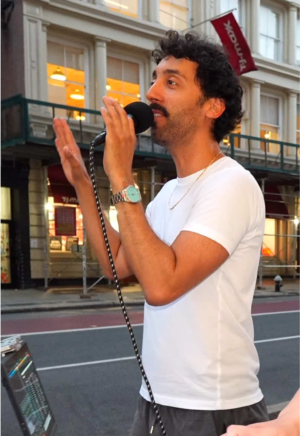 The legendary @Morgan Jay asked to pull up to my stream and rocked out 🙌 We did a few jams in his usual format with him interacting with strangers in autotune. After a few, I asked if we could try a diff vibe, and he knocked it out the park. This one’s been stuck in my head for a minute!!🔥🙌