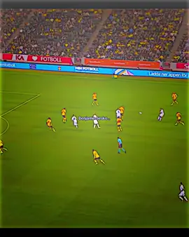 اتحداك تعرف اسم الاعب🔥❌@♛حسوني نيمار♛ #حسوني_ديبروين⛎ #حسوني_نيمار😮‍💨 