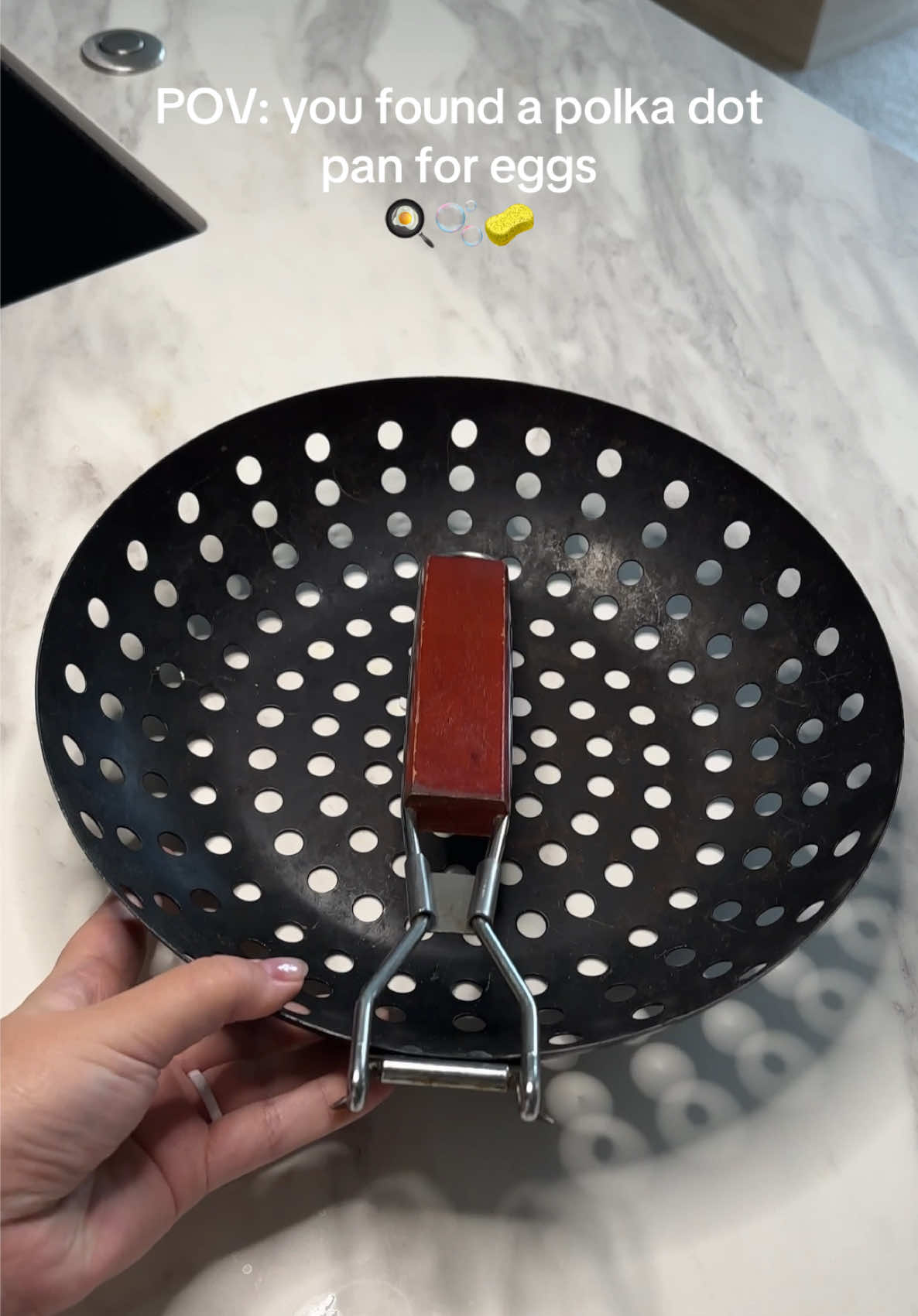 Have you ever tried polka dot eggs? 🥚#asmrcleaning #CleanTok #thriftstore 
