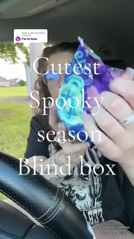 Replying to @ghostbabe00 OMMGG THE DETAIL!!!! I am obsessed!!! These ragbear clinic blind boxes are absolutely pristine!!! #ragbear #ragbearclinic #findingunicorn #blindboxes #spookyseason 