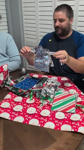 These QVC Christmas cinchable gift bags make wrapping presents faster, easier, and way more festive. With built-in drawstrings and charming holiday designs, they’re perfect for saving time and skipping the tape and scissors. Reusable and adorable, they’re a stress-free way to upgrade your gift-giving game this holiday season. #ChristmasGiftBags  #QVCFinds  #HolidayWrappingHack  #CinchableGiftBags  #NoTapeNoProblem  #TikTokHolidayFinds  #GiftWrapMadeEasy  #ReusableGiftBags  #ChristmasPrepMadeSimple  #HolidayEssentials 