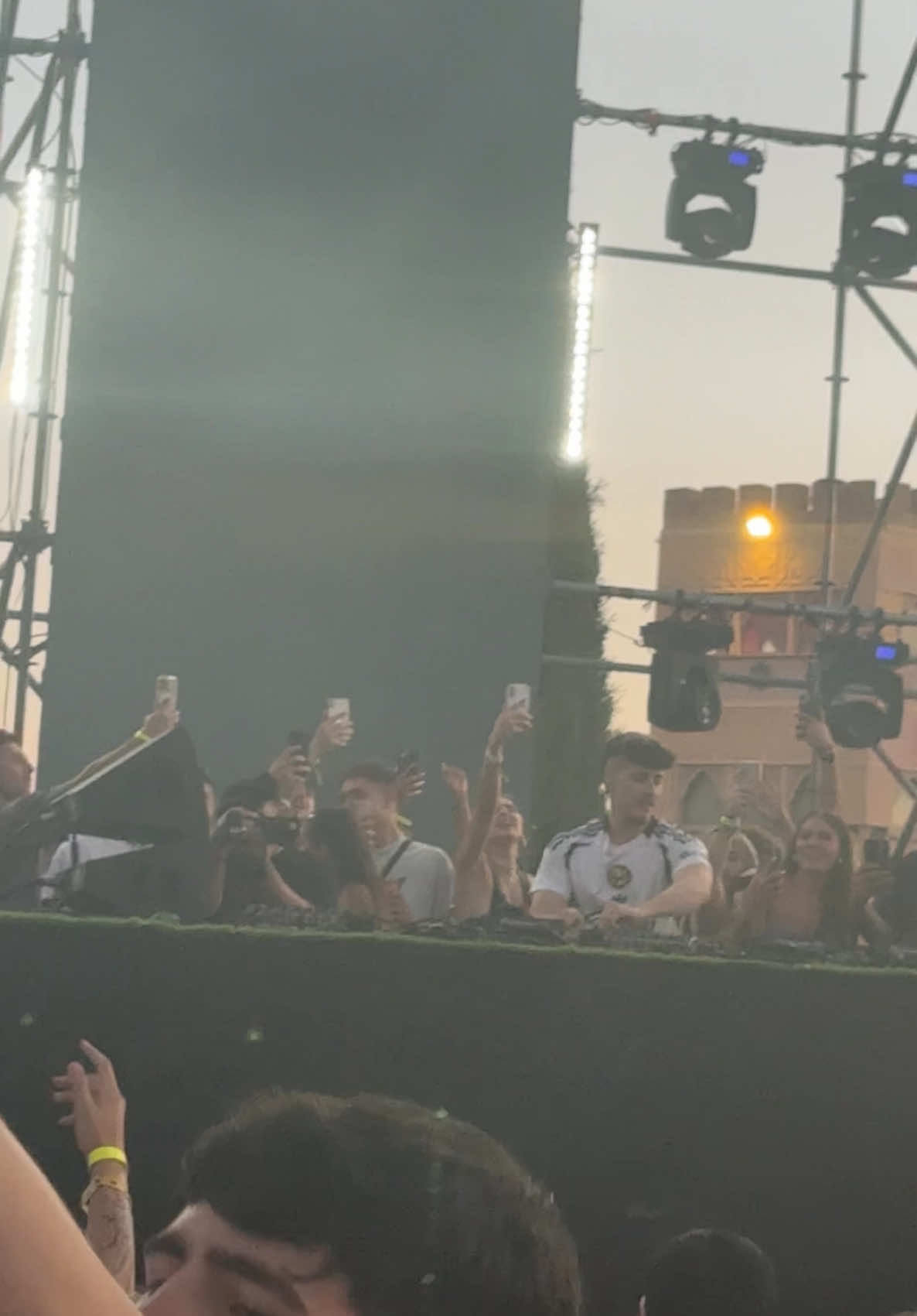 Menudo cierre se marcó. @KRENON #domo #granada #krenon #liakali #industrial #fyp #viral #techno 