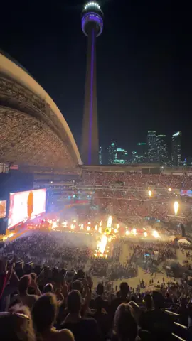 #theweeknd #mikedean #toronto #kaytranada #rogersstadiumconcert #aftertilldawntour #rogersstadium 