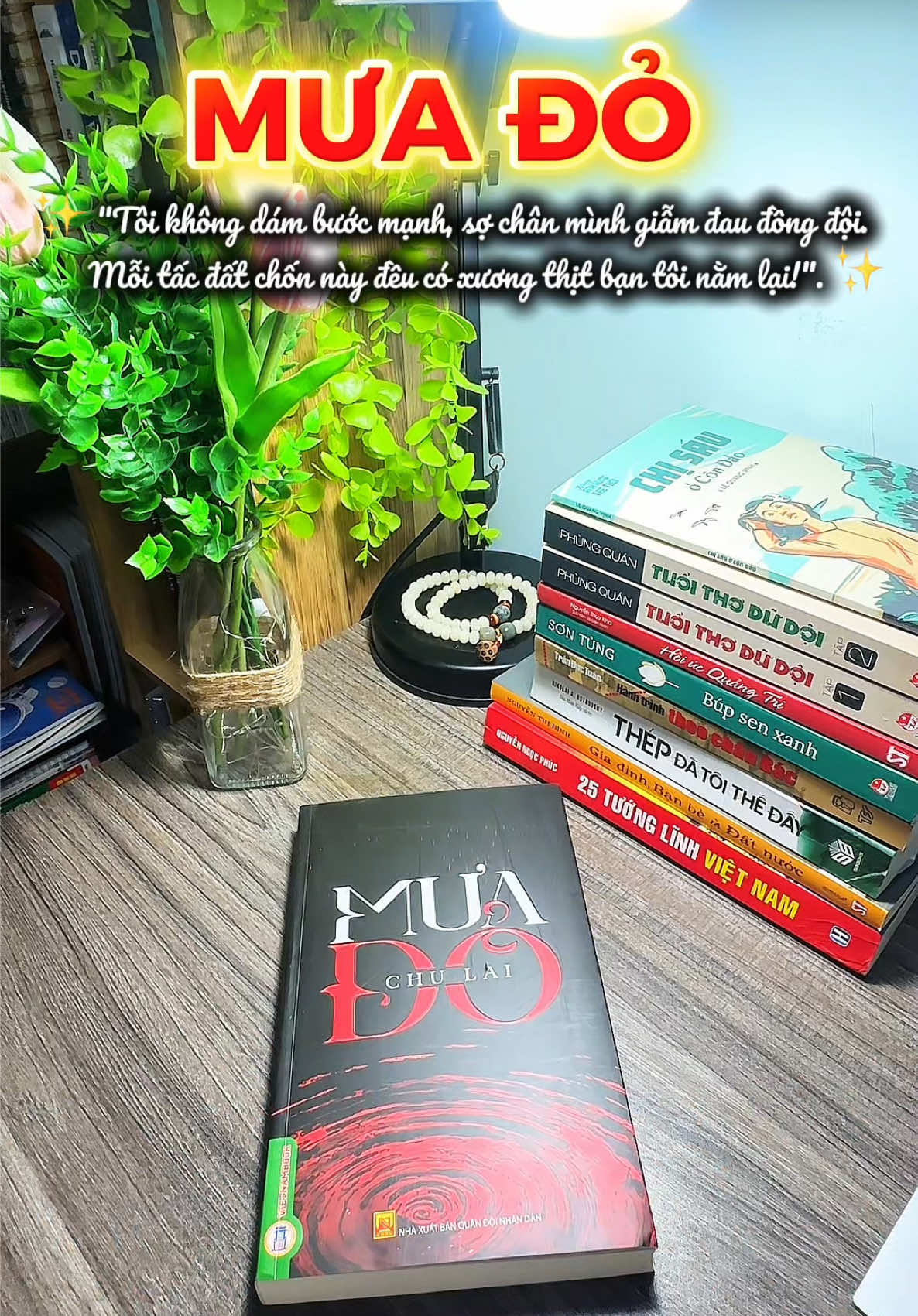 Mưa đỏ ✨ ##sach #sachhay #lichsuvietnam #lichsu #muado #books #BookTok #sachhaymoingay #xuhuong #viral 