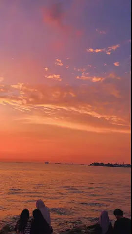 Spot nyore di makassar#makassar #sunsetvibes #centerpointofmakassar #pantailosari 