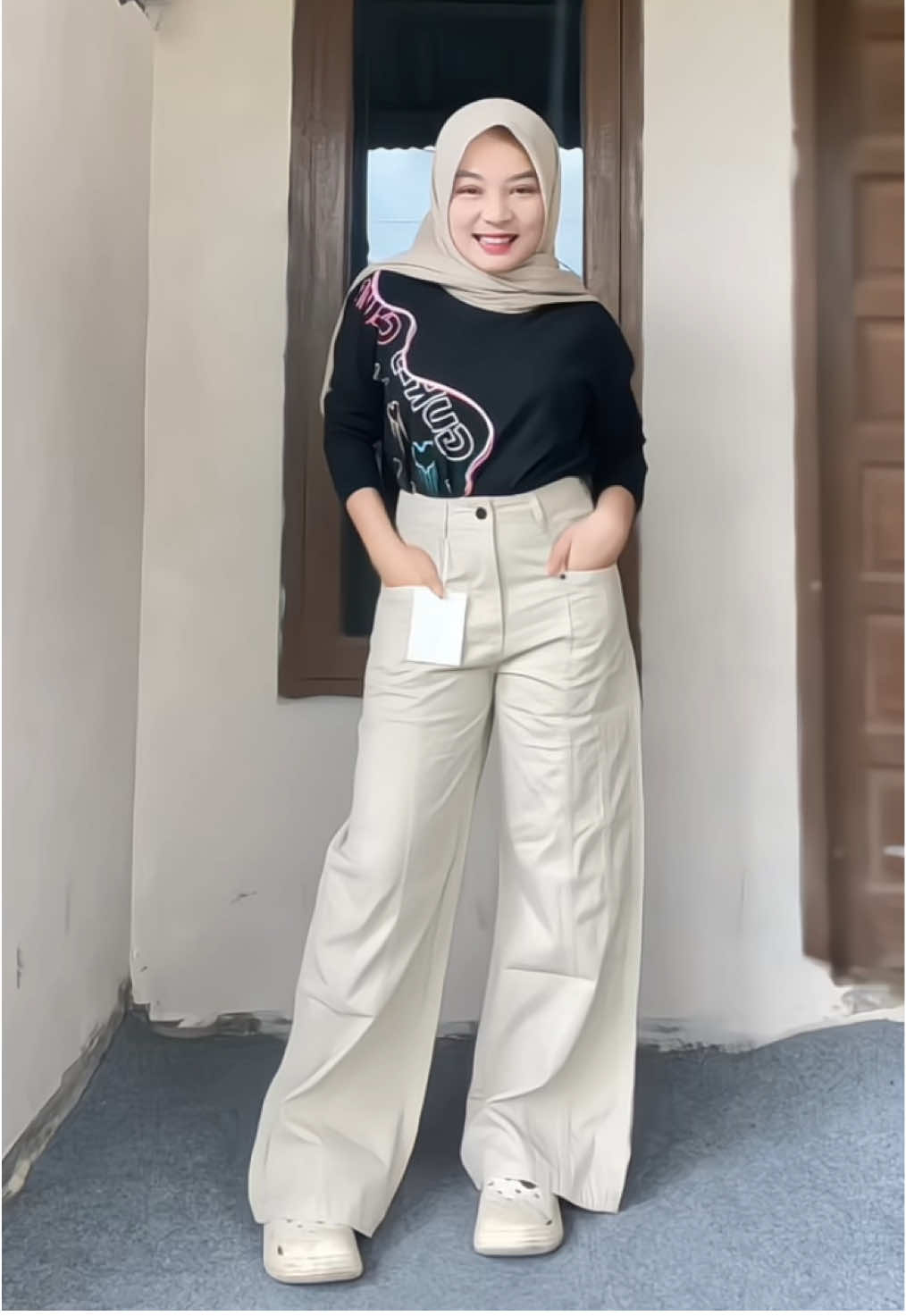 Bikin keliatan tinggi gara