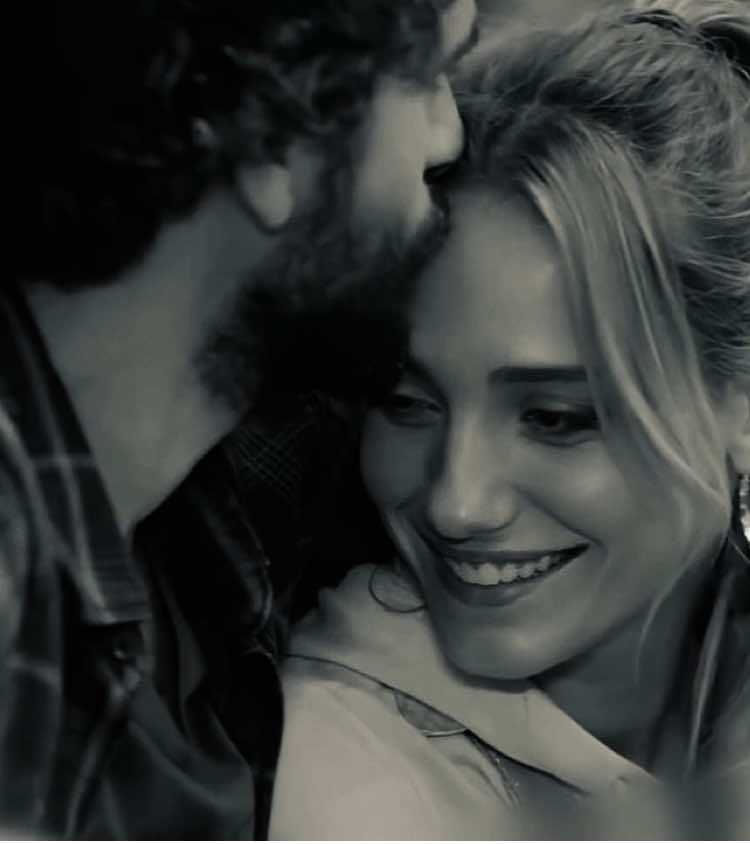 احبهم❤️❤️#nilaydeniz #yiğitkirazcı #fyp #foryou #viral 
