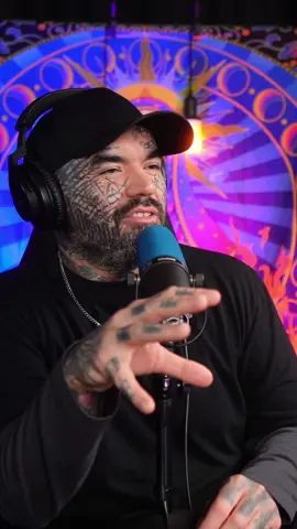 Mesero de la Zona Norte en Tijuana. @made_in_tijuas_wdr823  Episodio completo en YouTube 