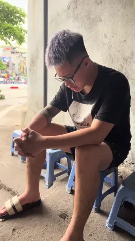 Ông em tàn nhưng không phế 💦😅#aithuoclaode #phethuoclao #xuhuong #phê #thuoclao #chill #haihuoc #vairl #thinhhanh #fyp #trend #haha #idol 