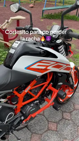 #duke200#paratiiiiiiiiiiiiiiiiiiiiiiiiiiiiiii #fypシ゚ #videoviral #motos #ktm #dukealcorte🔥😉 