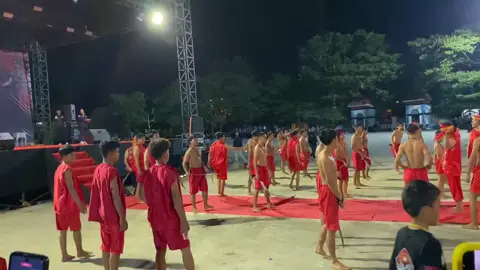 mohon maaf yang sebesar-besarnya.ini lah budaya adat istiadat(konawe/Mekongga)sudah turun temurun.  selamat ulang tahun(tamalaki wonua Mekongga)yang ke 5 tahun salammepokoaso#salamkalosara#
