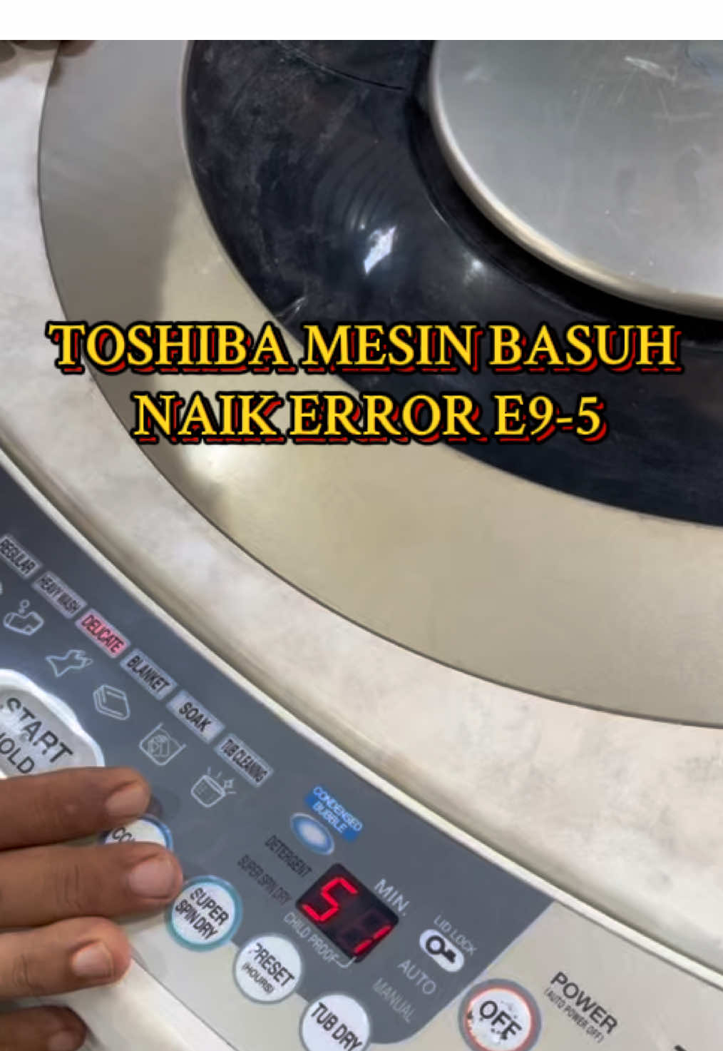 MESIN BASUH TOSHIBA NAIK ERROR E9-5 ? JUM TENGOK APA MASALAH DIA !! JUM BELAJAR DIY SENDIRI 😁🪛🔧KEROSAKAN : WATER LEVEL SENSOR #orangesparepart #repairmesinbasuh#naikerror #mesinbasuhrosak#diymesinbasuh#toshibamesinbasuh#waterlevelsensor#jumdiy#fypシ゚viral #fypシ゚#fyp#foryou #fyppppppppppppppppppppppppppppppppppp#alorsetarkedah #gudangorangesparepart  