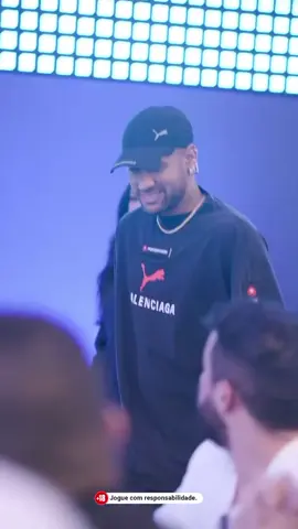 neymar jr & wife😍😝 #fypppppppppppppp #fyppppppppppppppppppppppp #fypviralシ #viralvideos #neymarjr10 #neymarbruna #neymarbrasil #neymarjredit #brunabiancardi #neymarjr #neymar #viralvideotiktok 