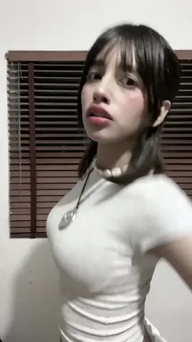 Yuriana porque tienes la cara blanca y el cuerpo Prieto?