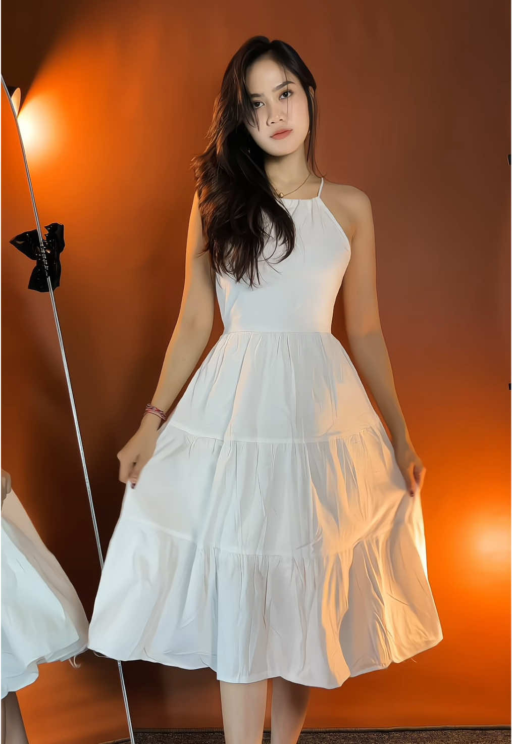 Dress putih paling sering aku pakai jalan ke pantai #whitedress #dress #outfitinspiration #rekomendasioutfit #outfitdress 