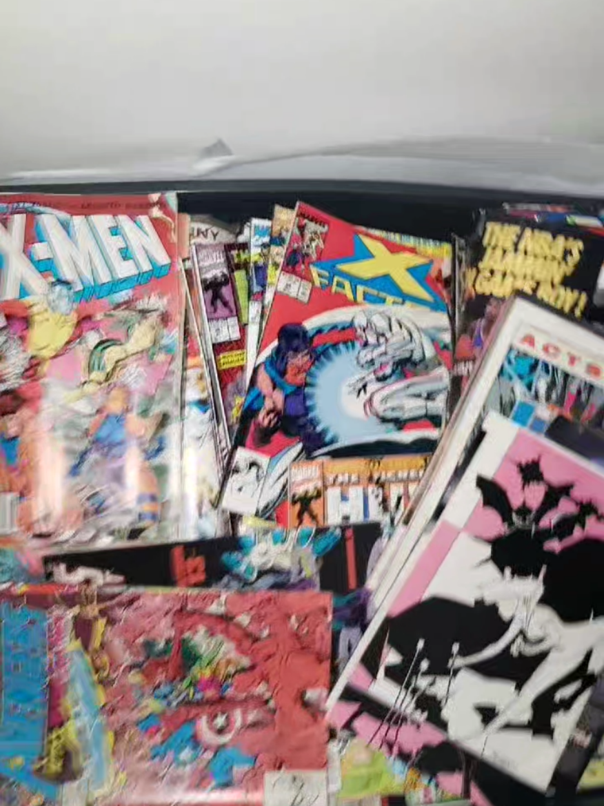thank you dad for being a nerd in the 70s 🙏🙏 #comics #1970s #vintage #marvel #avengers 