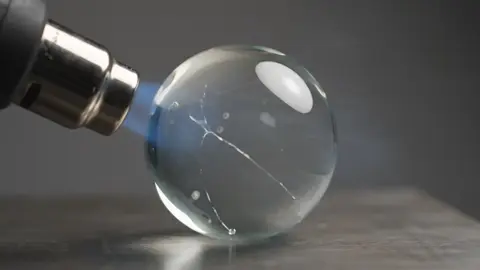 Heat gun! #asmr #satisfying #oddlysatisfying #creatorsearchinsights #ai #aiasmr 