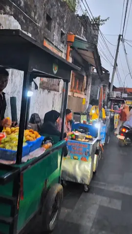 seindah inikah senja di menara kudus #promomakangajian #senjasorehari #senja_story 