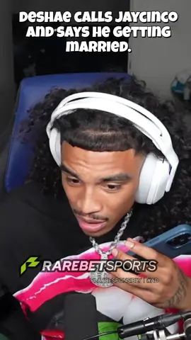 Deshae calls jay cinco to let him know he’s getting married. #deshaefrost #jaycincoo #ddgpontiacmade #ddg #tattoobae #deshaefrostclips #brooklynfrost #bali #moniquecarrillo #streamerclips #streamerclip #foryoupage #fyp #funnyvideos #viralvideo #reggie #ddg #viral #faze #kaicenat #notquitelikedub #funnymike #deshaefrost #deshaefrostclips #ekane #ekanelive #ekaneandchris #brooklynfrost #brooklynfrostclips #cliptok #comedyclip #funnytiktok #dailyclips #clippedup #mustwatch #reelcontent #tiktokclips #trendingnow #laughoutloudchik 
