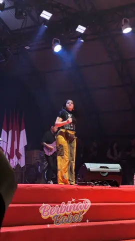 aw aw aw!! Oscar winning tears pun bergema di alun-alun taman merdeka Kota Pangkalpinang✨ @shabrina.leanor #shabrinaidol #shabrinaleanor #berbinar #berbinarbabel 