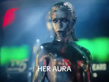 she’s so majestic and strong #thefantasticfourfirststeps #silversurfer 