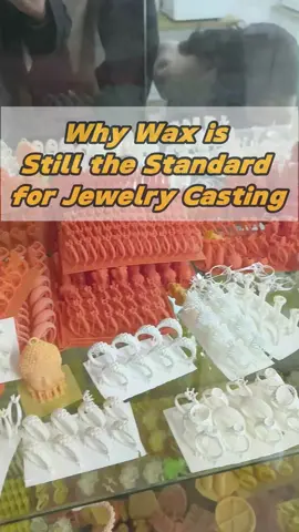 Resin printing is precise, but wax casting remains king in jewelry manufacturing. Here's why professionals still rely on wax. #JewelryCasting #WaxMold #LostWaxCasting #CastingTips #JewelryManufacturing #ResinVsWax #JewelryProduction #InvestmentCasting #Waxinjection #jewelrytechnology 