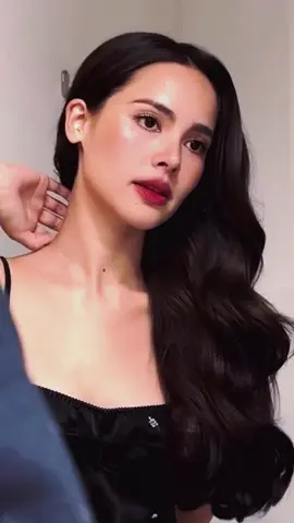My type of girl #ญาญ่าอุรัสยา #ญาญ่า #YayaUrassaya #Urassayas #Thailand #Actress #Model