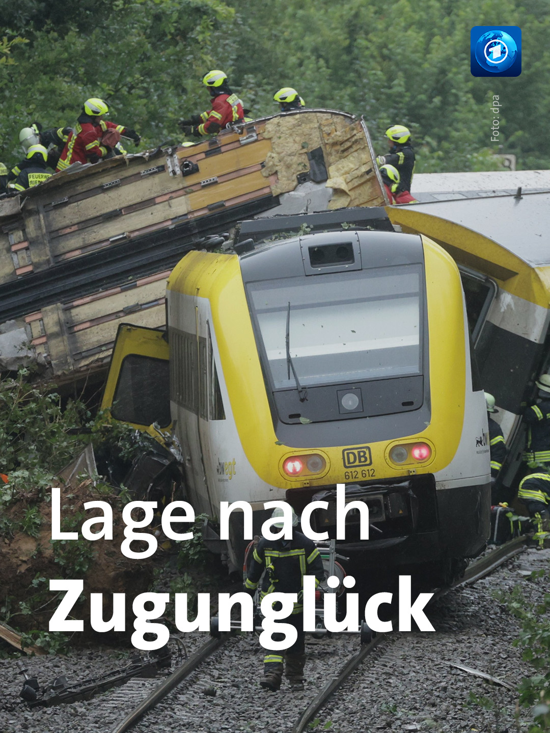Bei einem Zugunglück in Baden-Württemberg kamen nach Angaben der Polizei drei Menschen ums Leben. Insgesamt wurden 41 Menschen verletzt, viele davon schwer. Nach ersten Erkenntnissen soll ein Erdrutsch die Unfallursache gewesen sein. #zugunglück #tagesschau #nachrichten