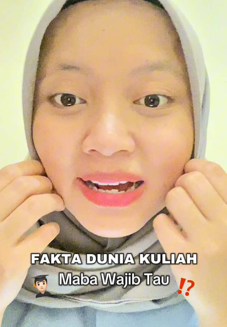 SAVE & SHARE! MABA WAJIB TAU YA 👨🏻‍🎓 Tau gasih? dunia kuliah tu beda banget sama SMA, so buat para maba, km wajib tonton video ini sampe akhir deh biar ga kaget pas masuk kuliah 😉 Follow aku buat tips kuliah lainnya 🤎✨ #mahasiswabaru #maba #ospek #tipskuliah #infomahasiswa #ptn #snbt #snbp #mandiri #utbk #isnakamila #fyp 
