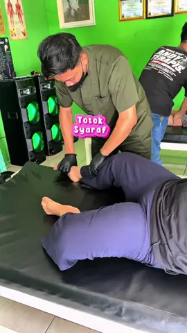 #pengobatanalternatif #rumahsehatandyterapisyaraf #andyterapisyaraf #pijatsyaraf #totoksaraf #massagetherapy #fyppppppppppppppppppppppp 