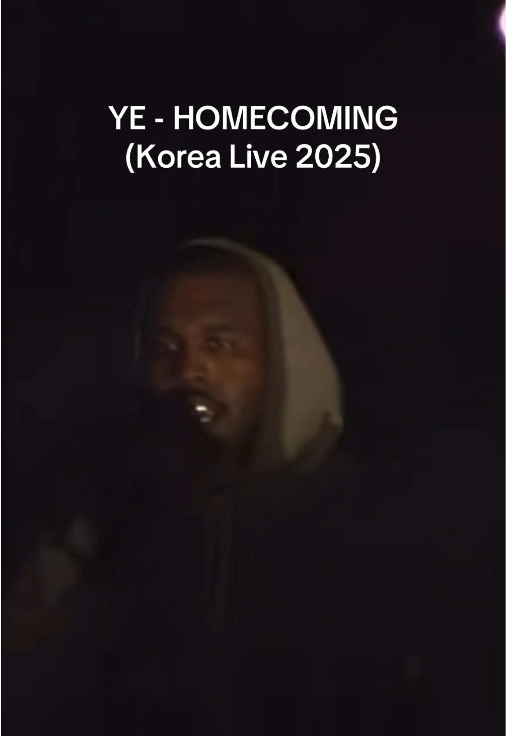 YE KANYE WEST PERFORMING HOMECOMING LIVE IN KOREA 2025. #ye #kanyewest #Homecoming #singing #yefanatics 