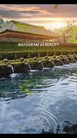 Touristisch Überlaufen 😔 Fail ! Wir waren leider nicht früh genug bei unserem Tempelbesuch im Wassertempel Ubud. Insta vs. Reality  #bali #Indonesien #southeastasia #reisetipps #reisetipps #urlaub #travel #reisen #backpacking #reisenmitbaby #balimitbaby #baliisland #balidaily #balitrip #fraeuleinwolkenklar #travelwithbaby #inselparadies #momlive #minivlog #momtok #momlife #ubud #instvsreality 