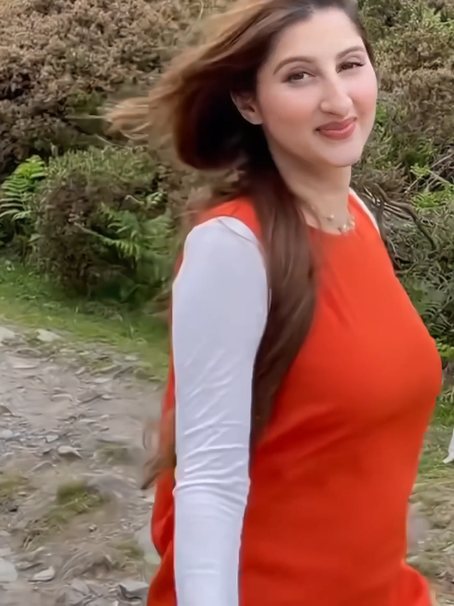 Lovely Weather out side❤️ #drarooba #viralvideo 